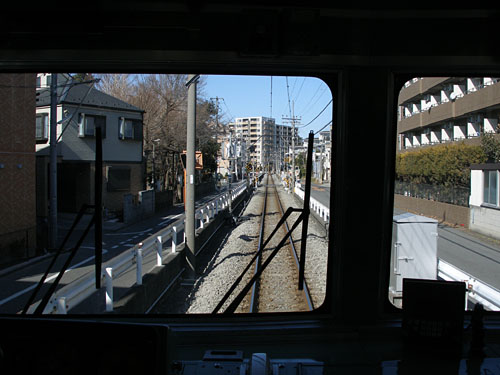 運転室から見た国分寺駅付近の区間