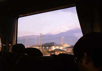 静岡行き電車の車窓から(3)